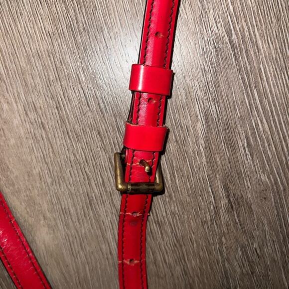 LOUIS VUITTON
Trocadéro leather crossbody bag
Good condition - Picture 6 of 9